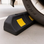 Ogranicznik parkingowy krótki 59 cm 