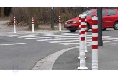 Słupek elastyczny B-CZ