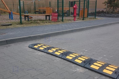 Kompletny próg podrzutowy PZL-40