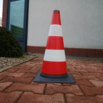 Pachołek drogowy 50 cm - elastyczny, odblaskowy