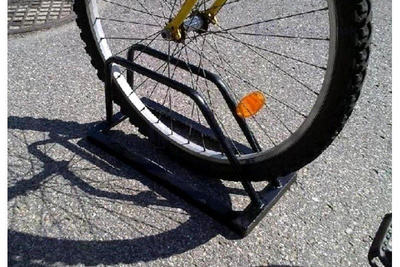 Stojak rowerowy - 1 miejsce
