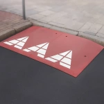 Podjazd na krawężnik dla rowerzystów