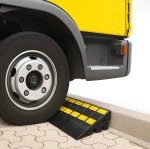 Krawężnik najazdowy H100 (10 cm)