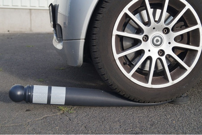 Słupek elastyczny demontowalny EMKA 04