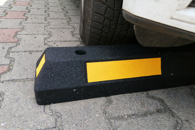 Ogranicznik parkingowy Eco - pod 1 koło