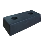 Odbój gumowy duży 450x200x100 mm