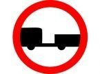 Znak B-7 - zakaz wjazdu pojazdów silnikowych z przyczepą