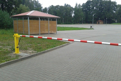 Szlaban ręczny z ramieniem 4 m