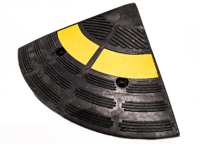 Zakończenie / zakręt do krawężnika najazdowego H150