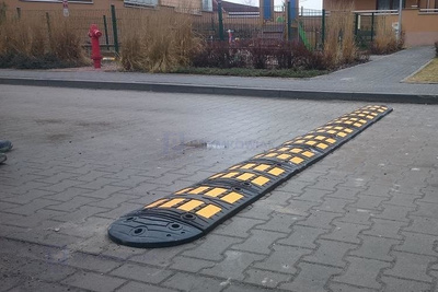 Kompletny próg podrzutowy PZL-40