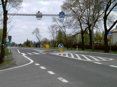 Słupek przeszkodowy U-5b fi600 jednostronny