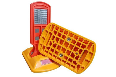 Tablica uchylna U-24